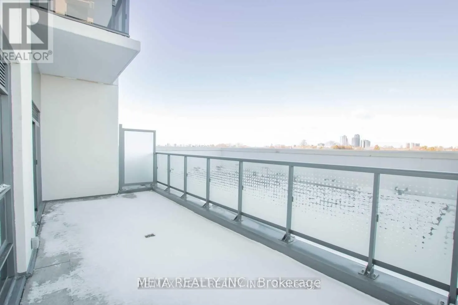 503 - 30 SAMUEL WOOD WAY