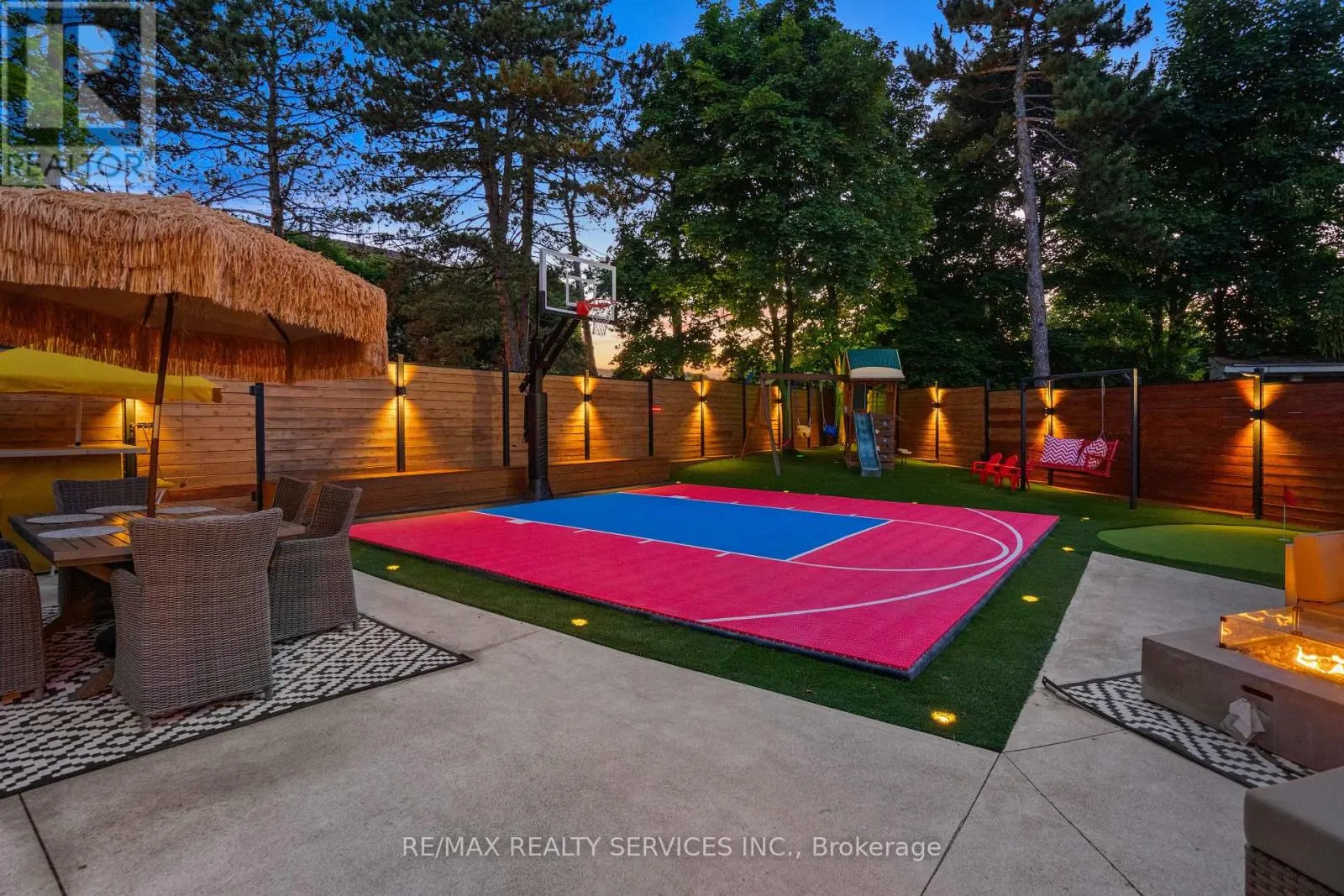 24 MARLOW PLACE