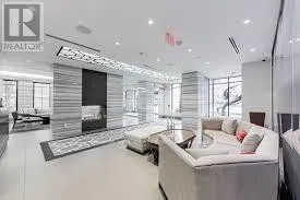 323 - 2 OLD MILL DRIVE