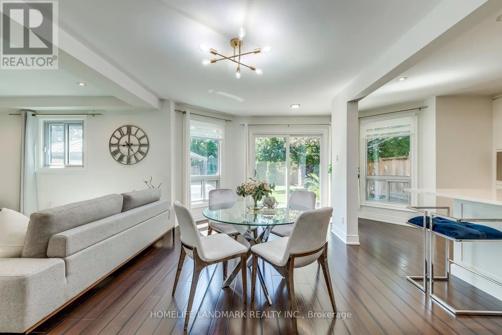 1076 MONTROSE ABBEY DRIVE