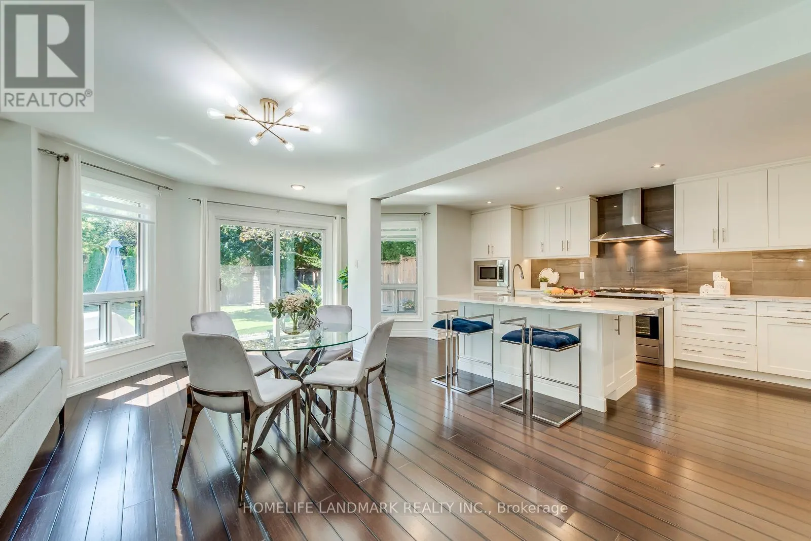 1076 MONTROSE ABBEY DRIVE