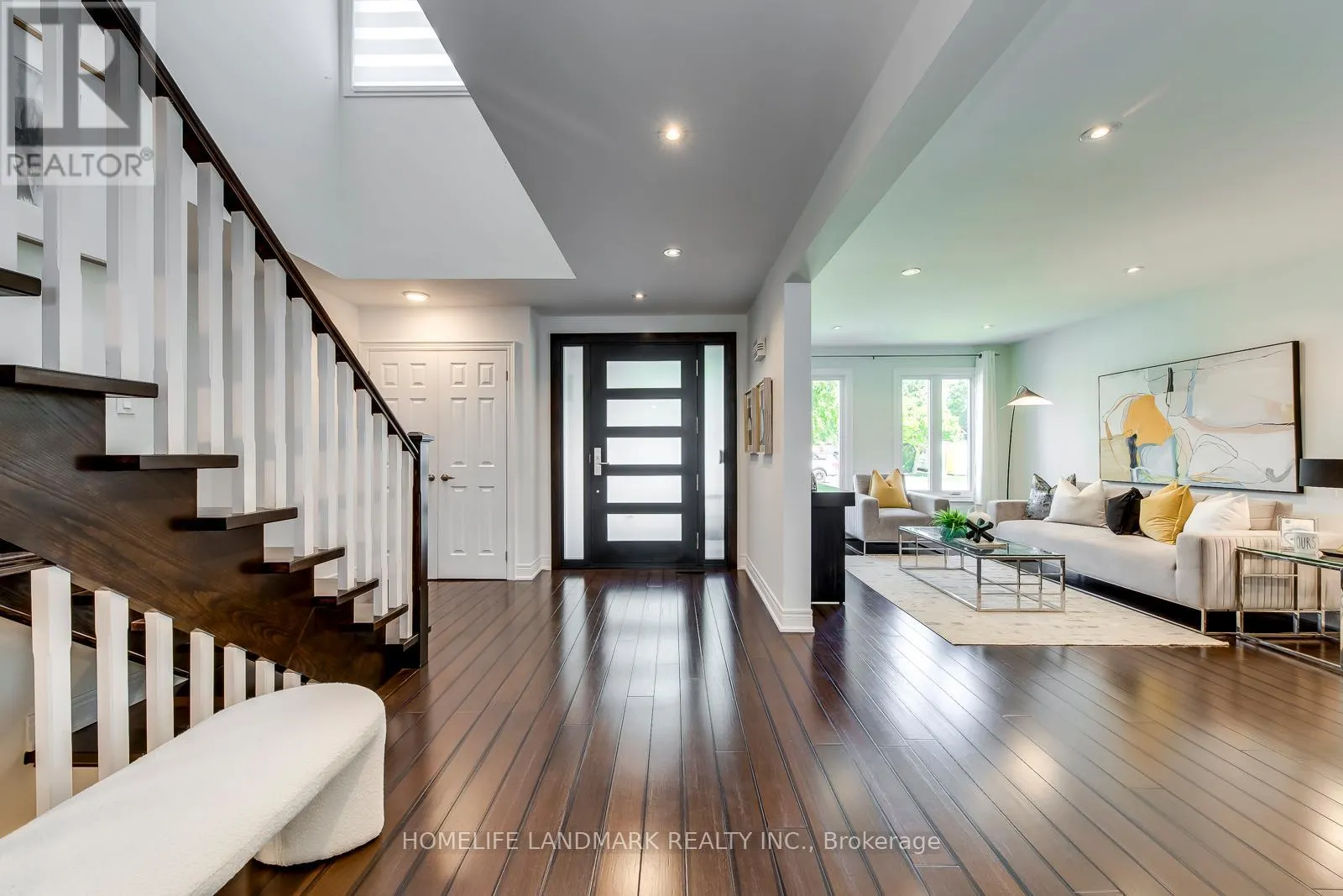 1076 MONTROSE ABBEY DRIVE