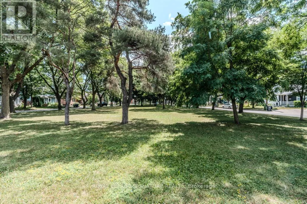 1 CHISWICK AVENUE