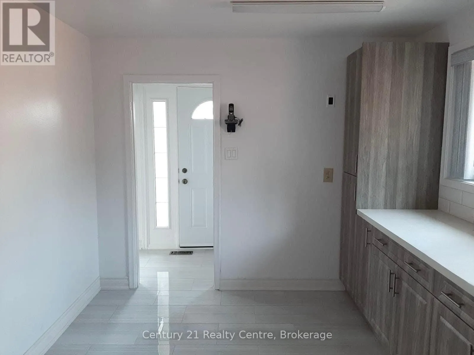UPPER - 59 MONTERREY DRIVE