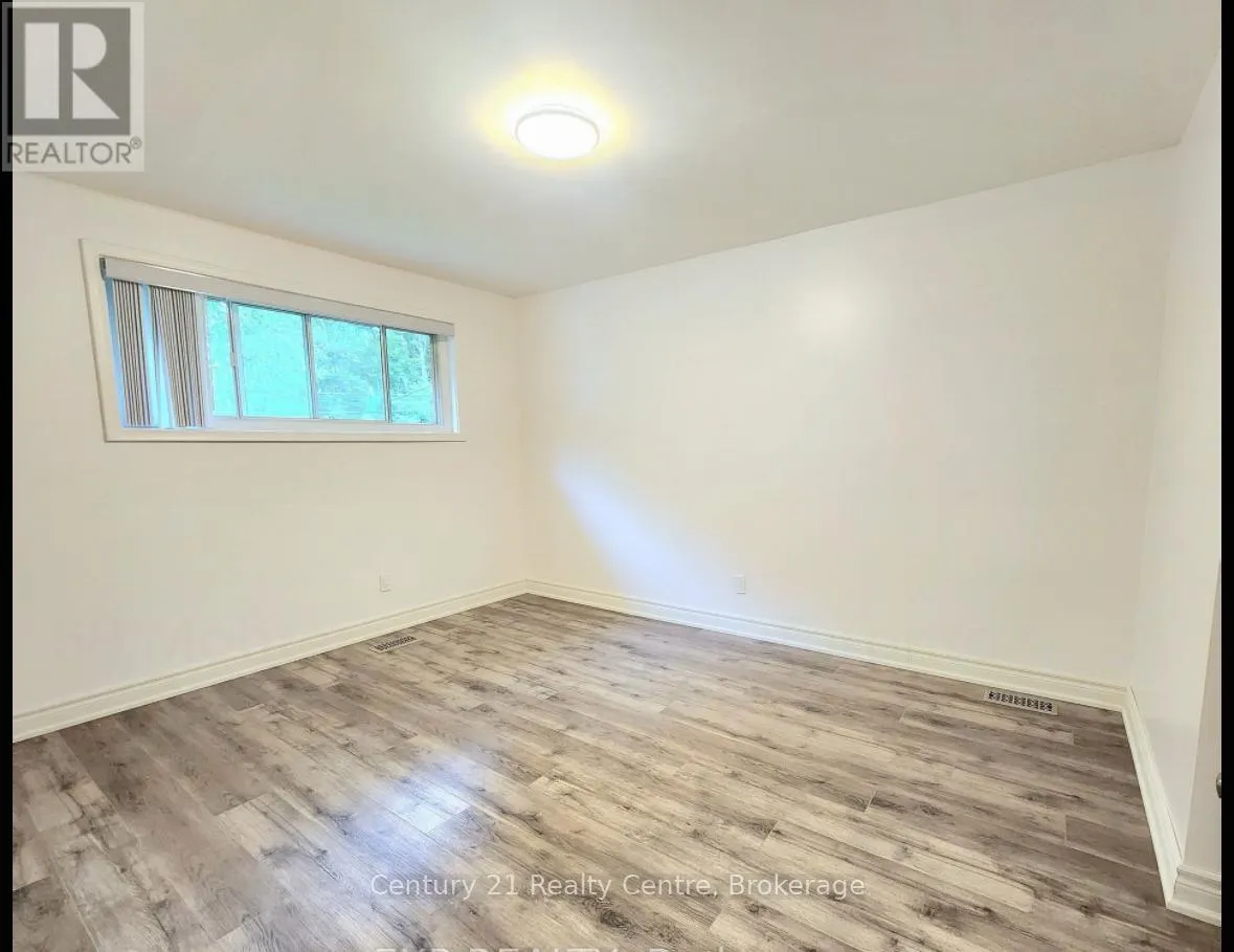 UPPER - 59 MONTERREY DRIVE