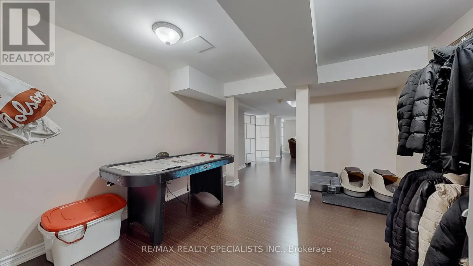 22 SAWSTON CIRCLE