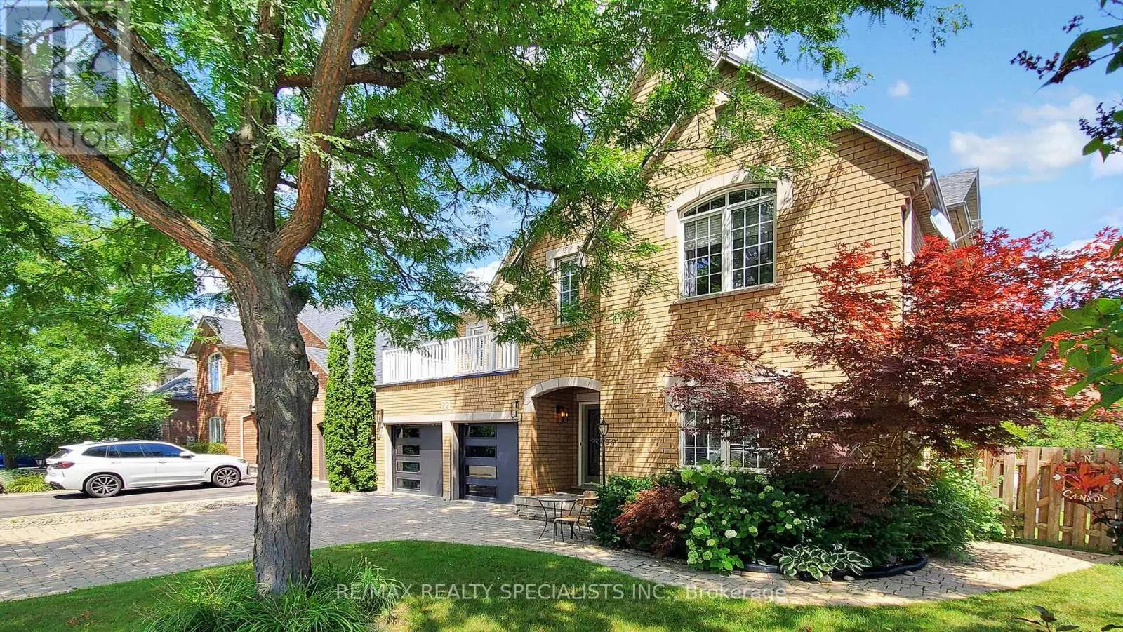 22 SAWSTON CIRCLE