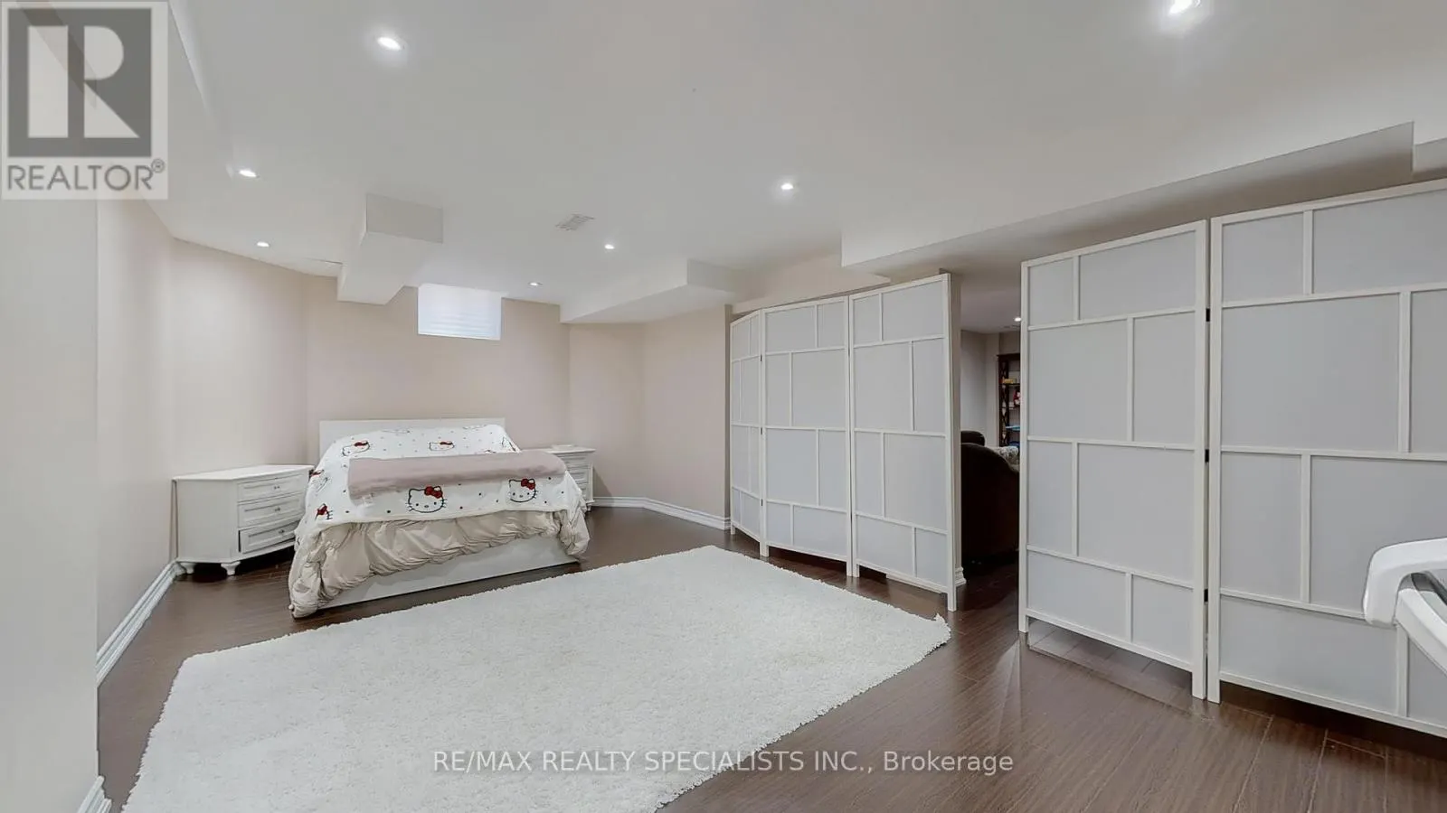 22 SAWSTON CIRCLE