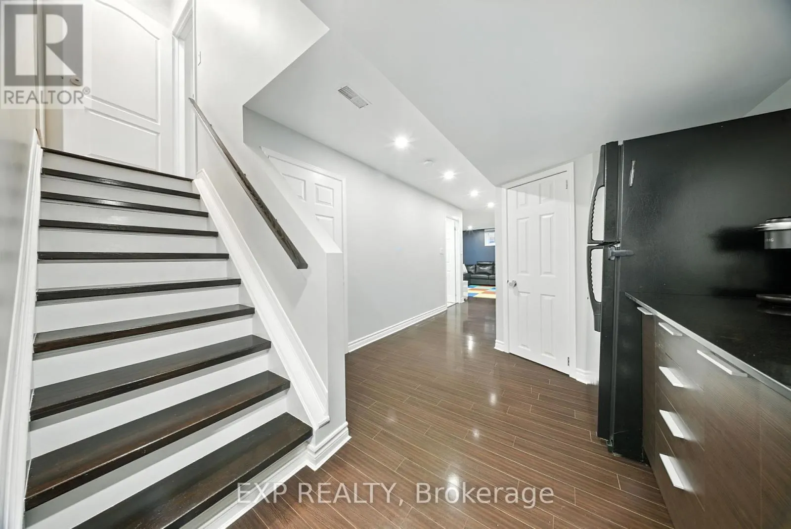 3464 FOUNTAIN PARK AVENUE