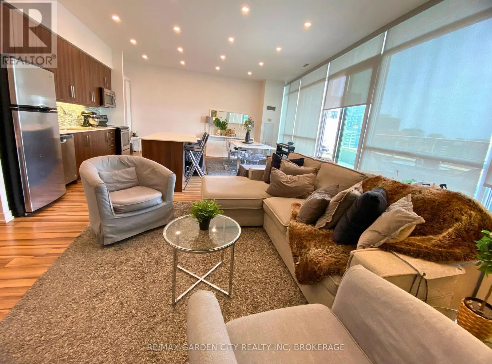 1402 - 5101 DUNDAS STREET W, #1402