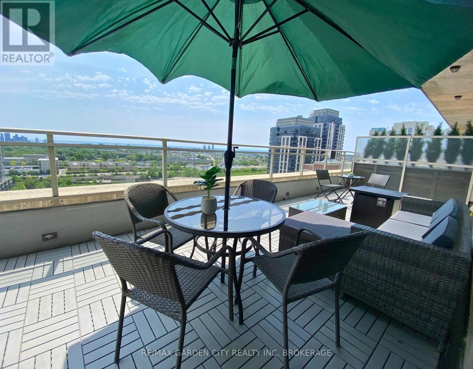 1402 - 5101 DUNDAS STREET W, #1402