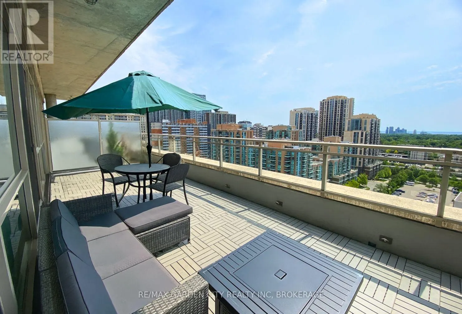 1402 - 5101 DUNDAS STREET W, #1402