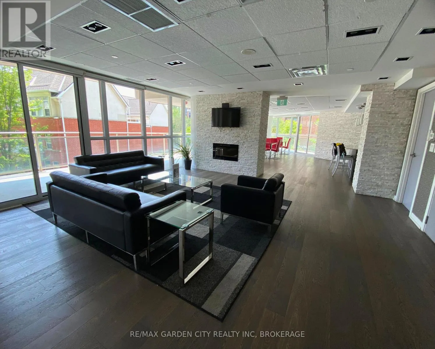 1402 - 5101 DUNDAS STREET W, #1402