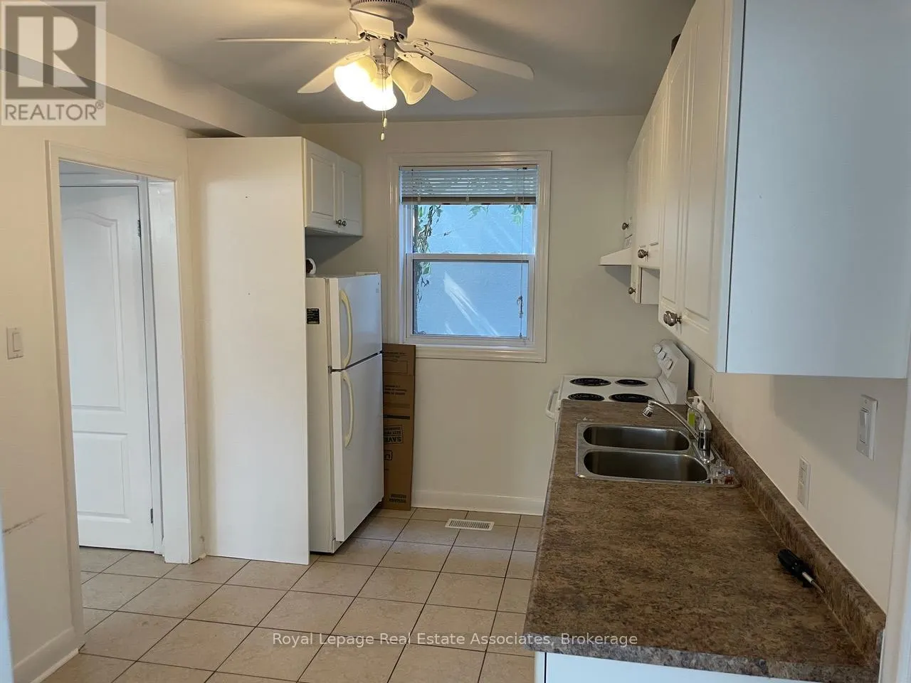 43 BROADVIEW AVENUE
