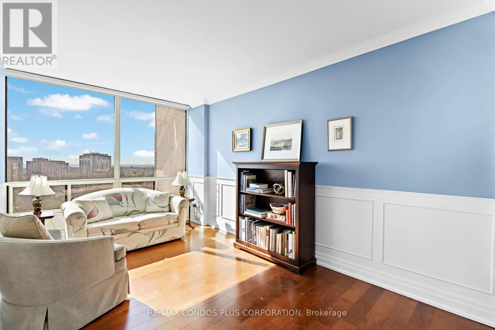 2507 - 1300 ISLINGTON AVENUE