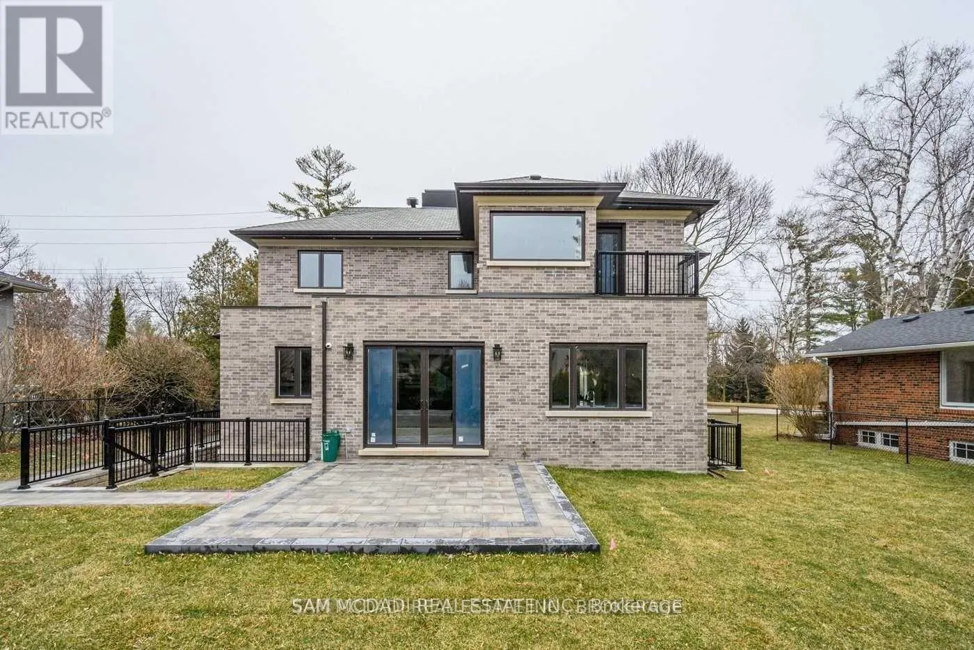 577 INDIAN ROAD