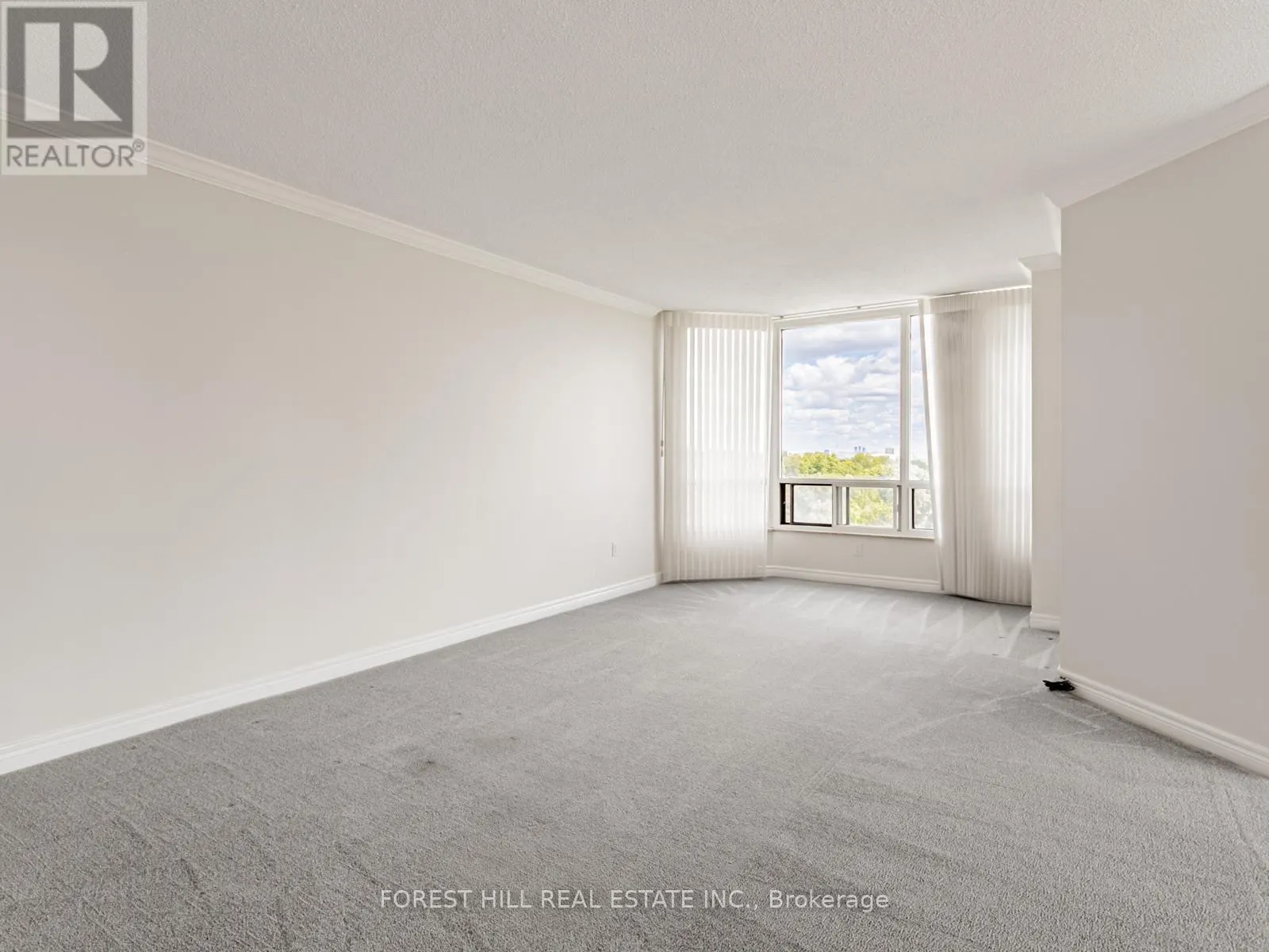 1207 - 1300 ISLINGTON AVENUE
