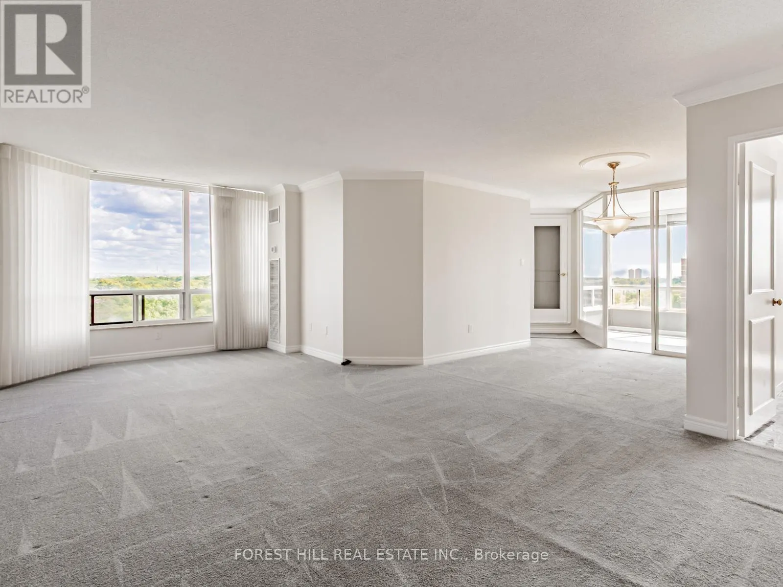1207 - 1300 ISLINGTON AVENUE