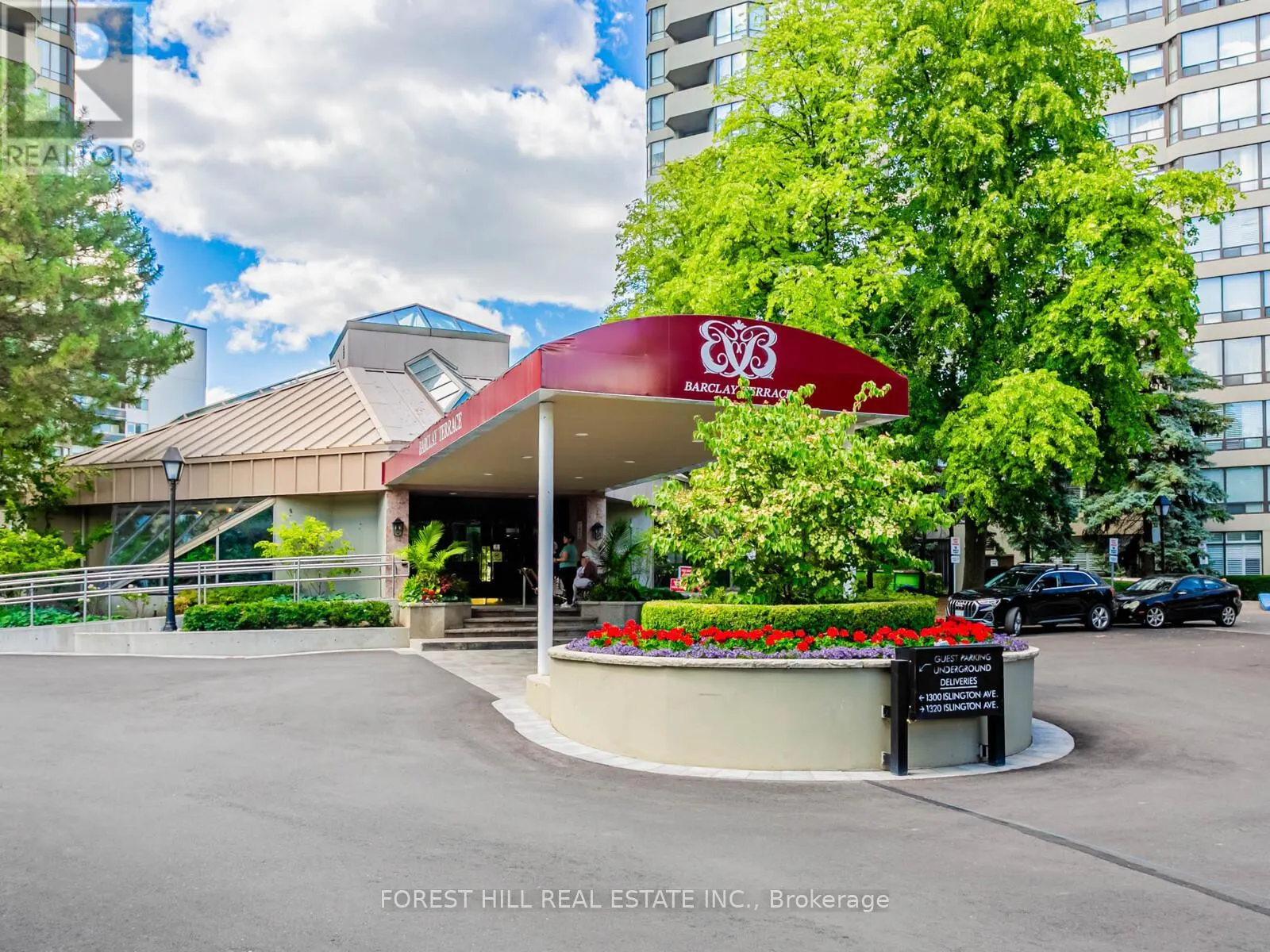 1207 - 1300 ISLINGTON AVENUE