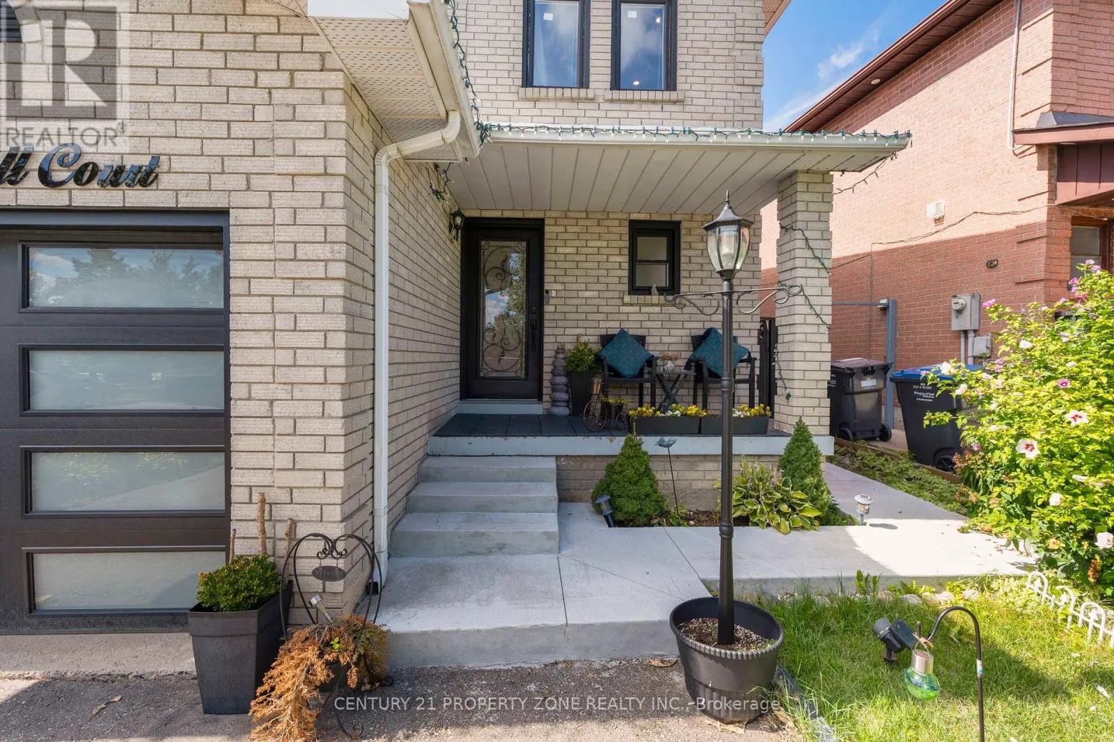 38 RODWELL COURT