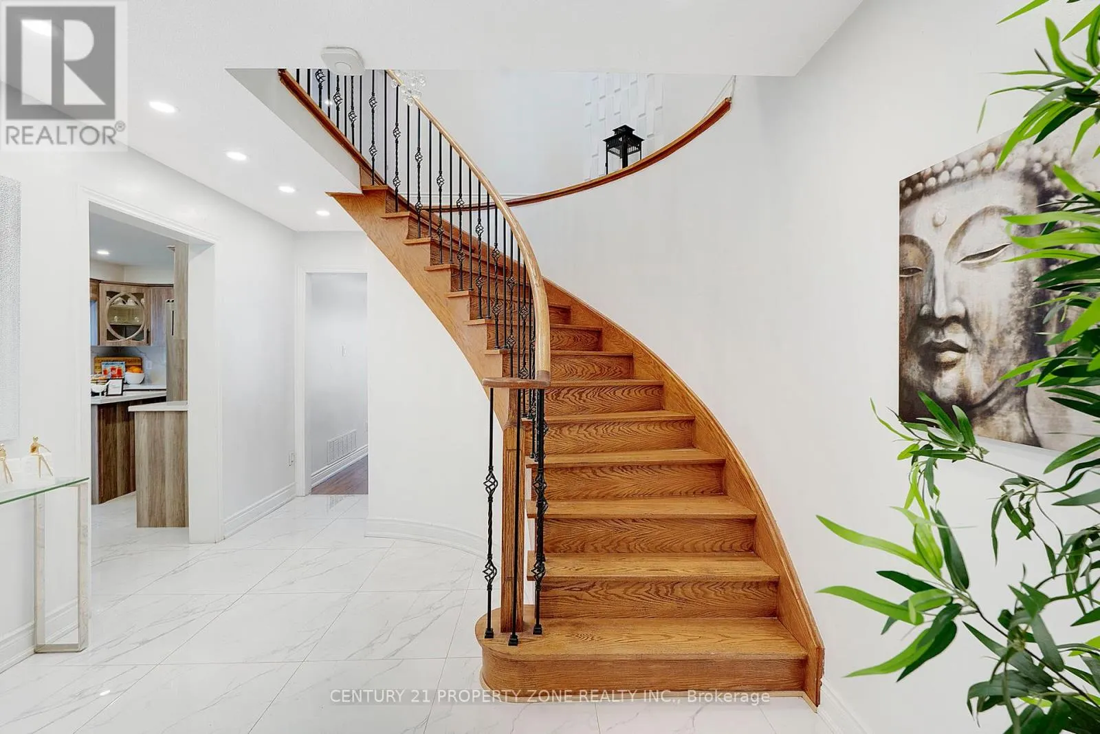38 RODWELL COURT
