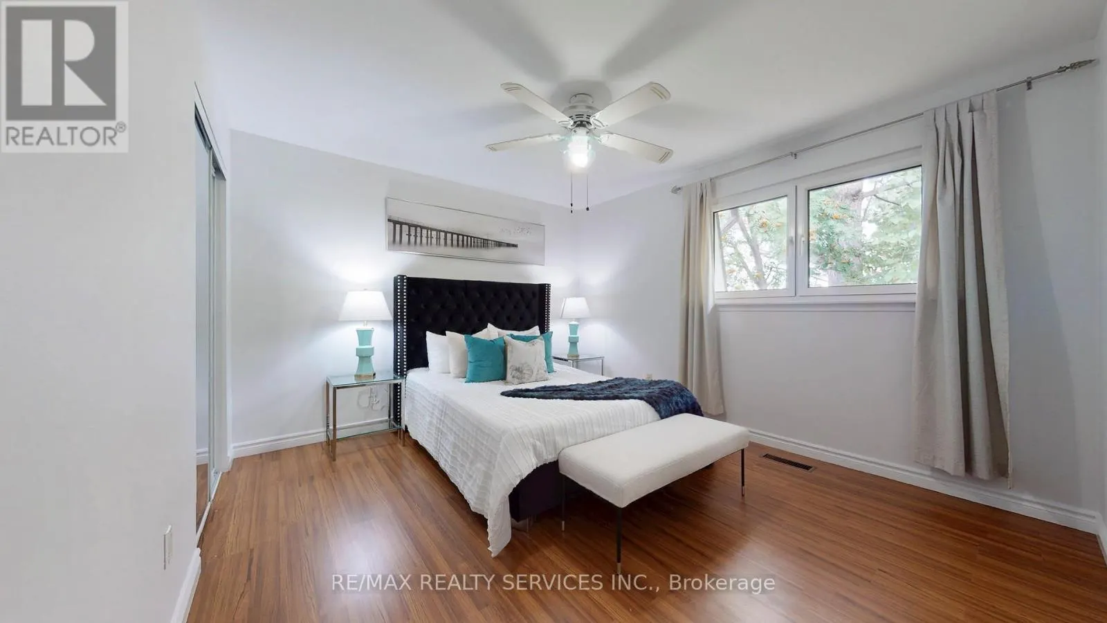 27 GLENFOREST ROAD