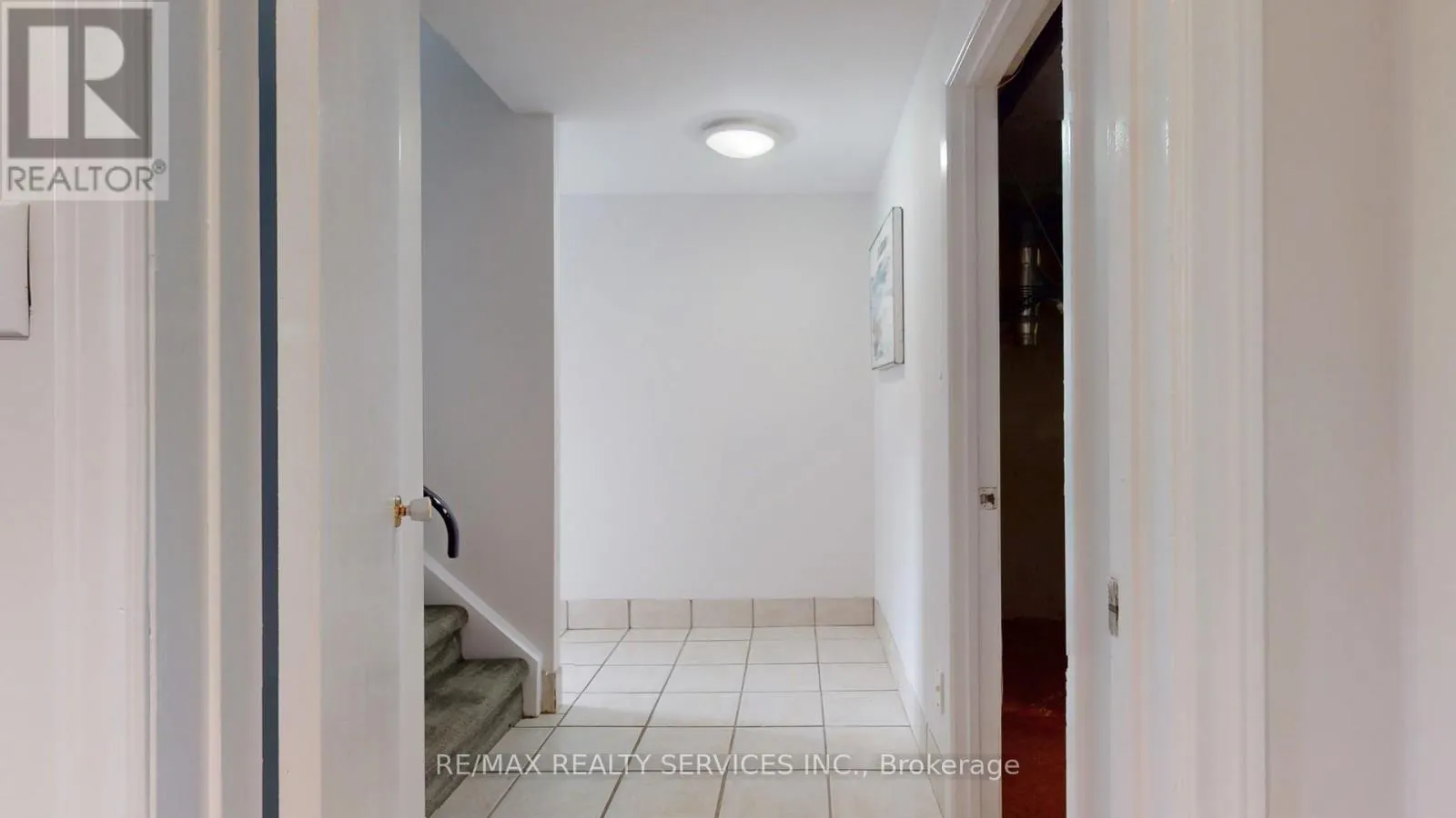 27 GLENFOREST ROAD