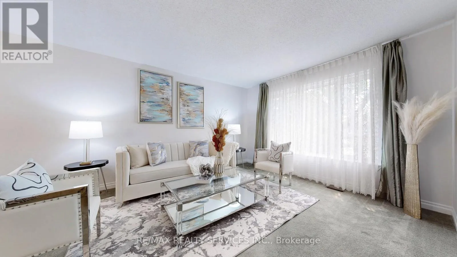 27 GLENFOREST ROAD