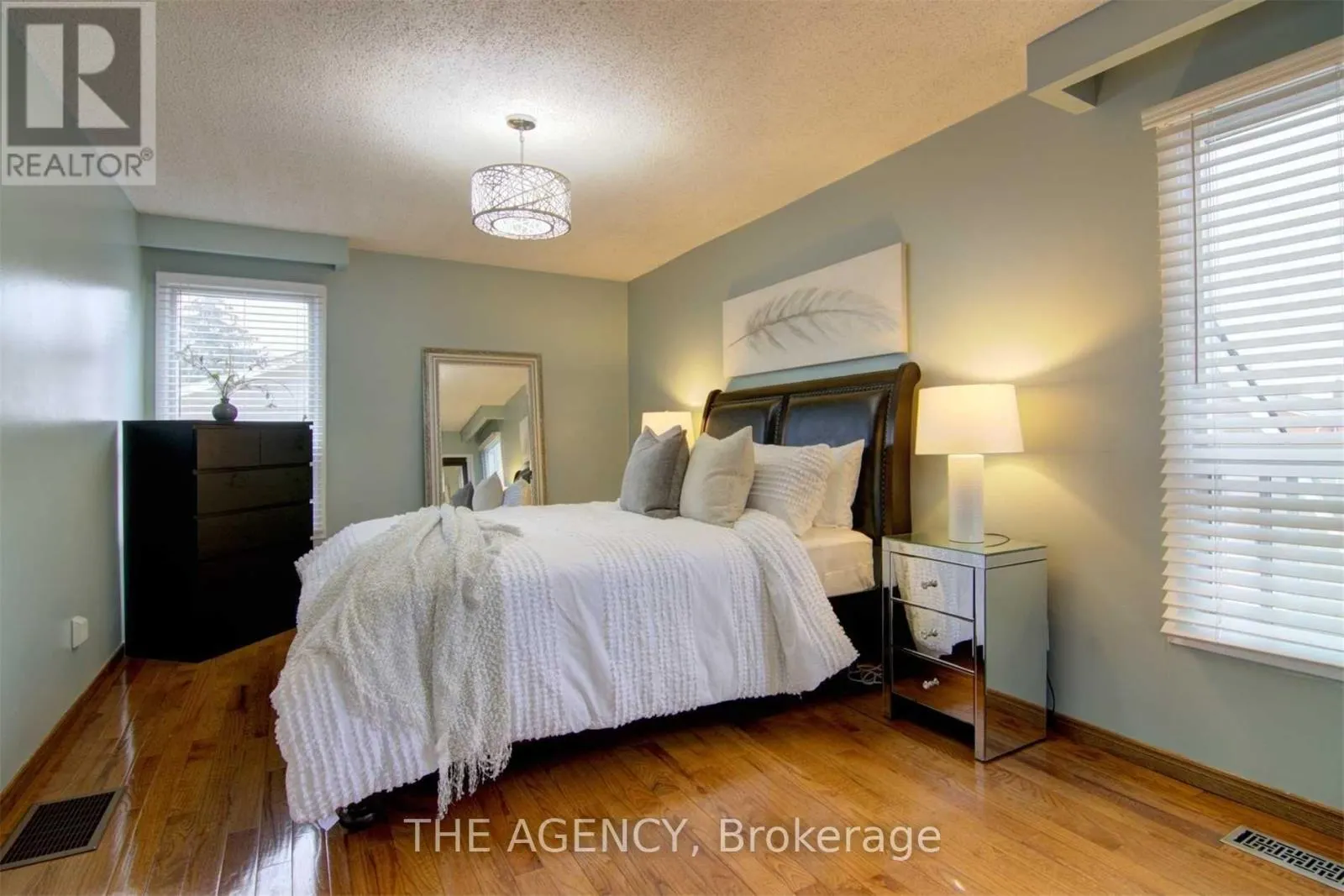 UPPER - 84 CARTER DRIVE