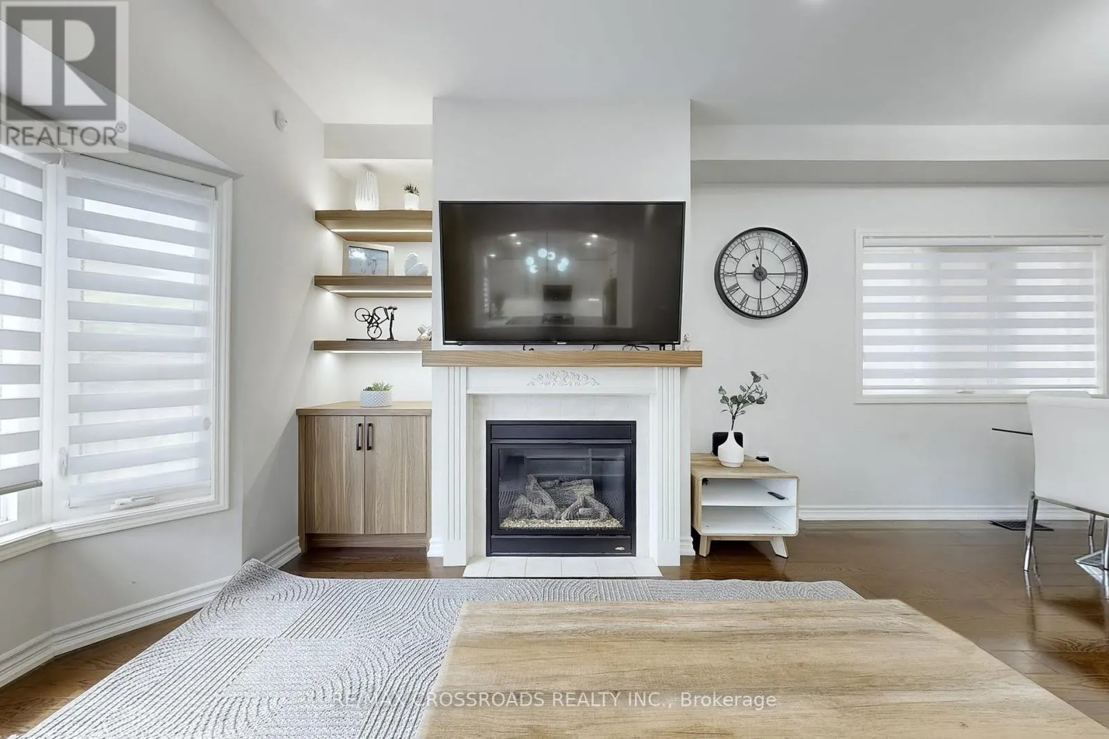 4262 VIVALDI ROAD