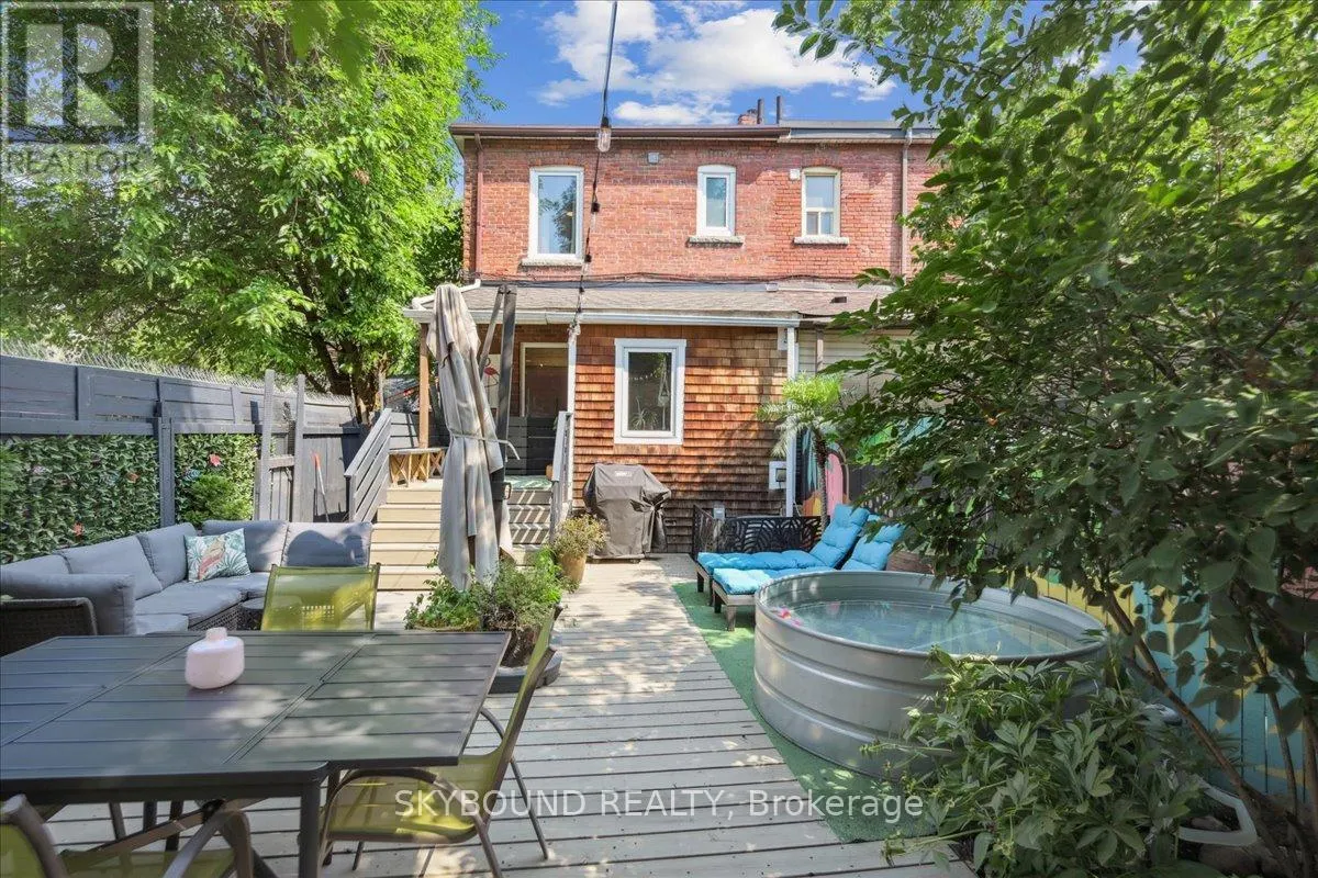2043 DAVENPORT ROAD