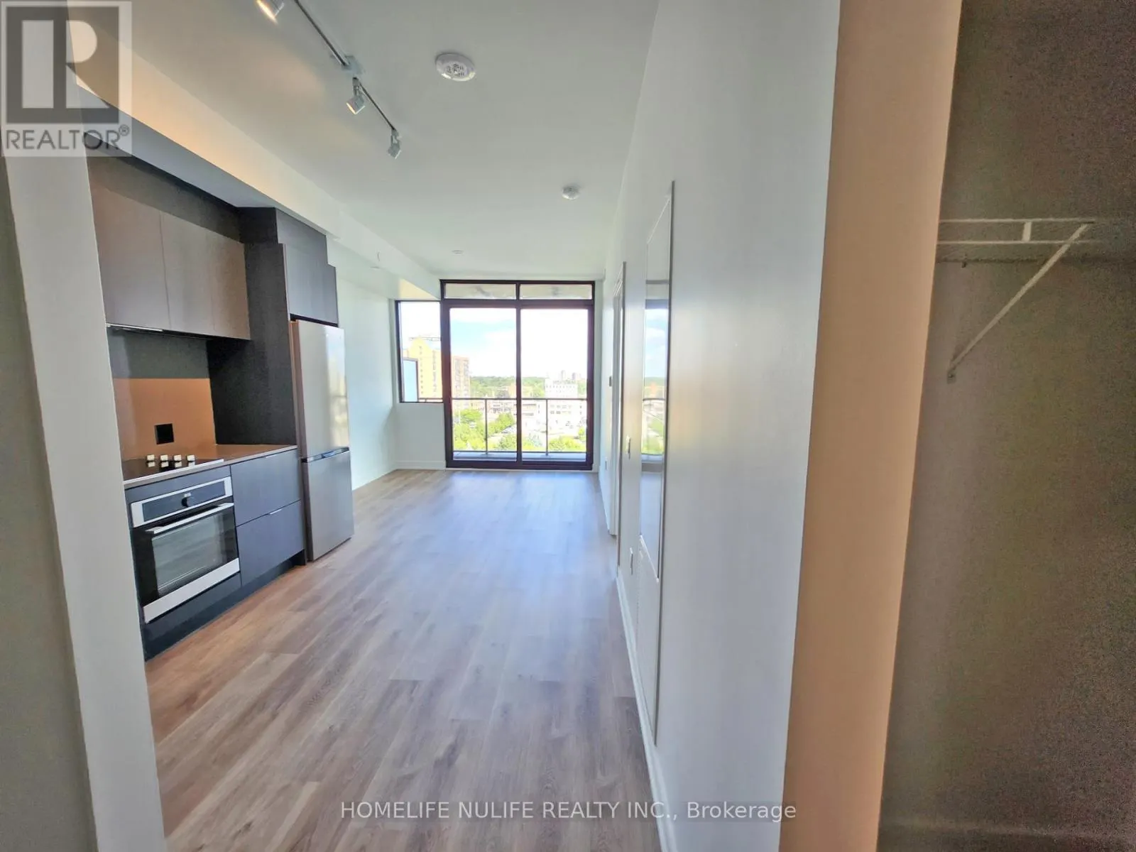 819 - 3009 NOVAR ROAD