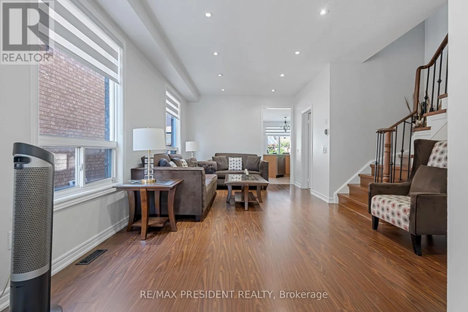 823 LEDBURY CRESCENT