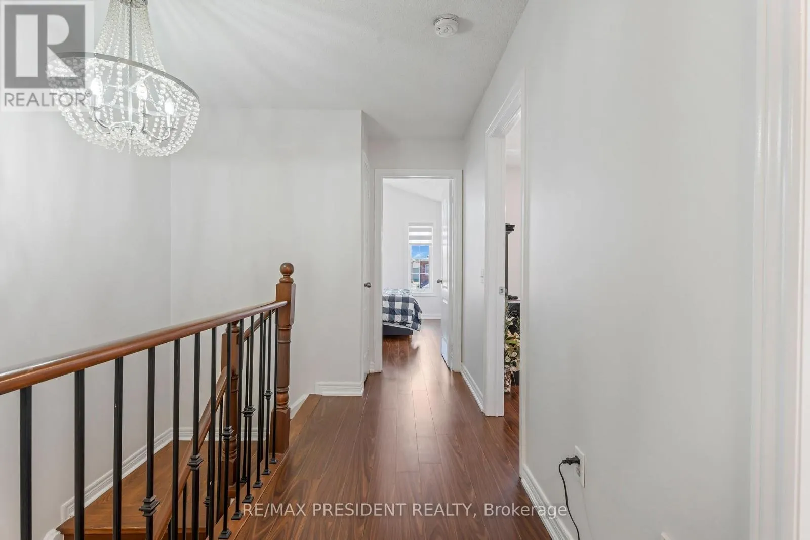 823 LEDBURY CRESCENT