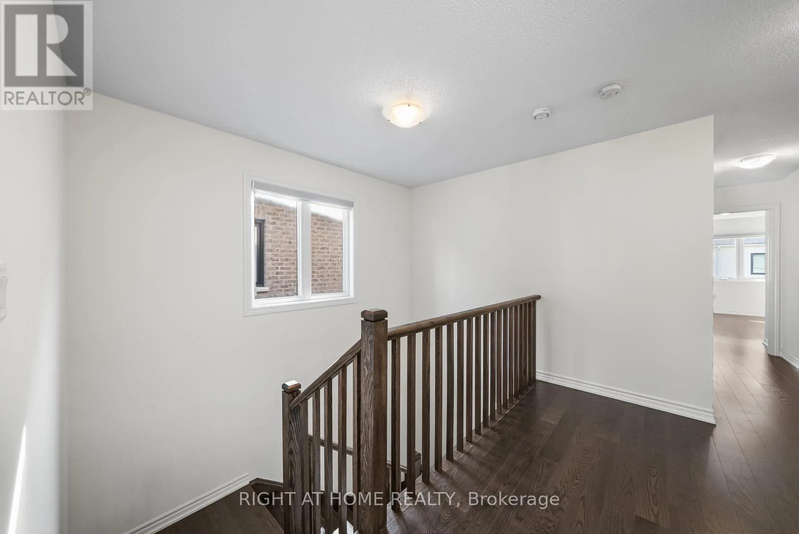 471 BERGAMOT AVENUE