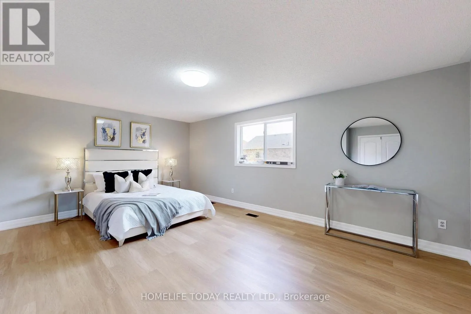 7 COLBECK CRESCENT