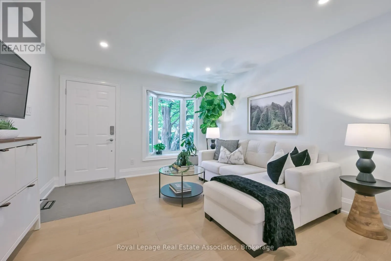 3116 HARRIS CRESCENT