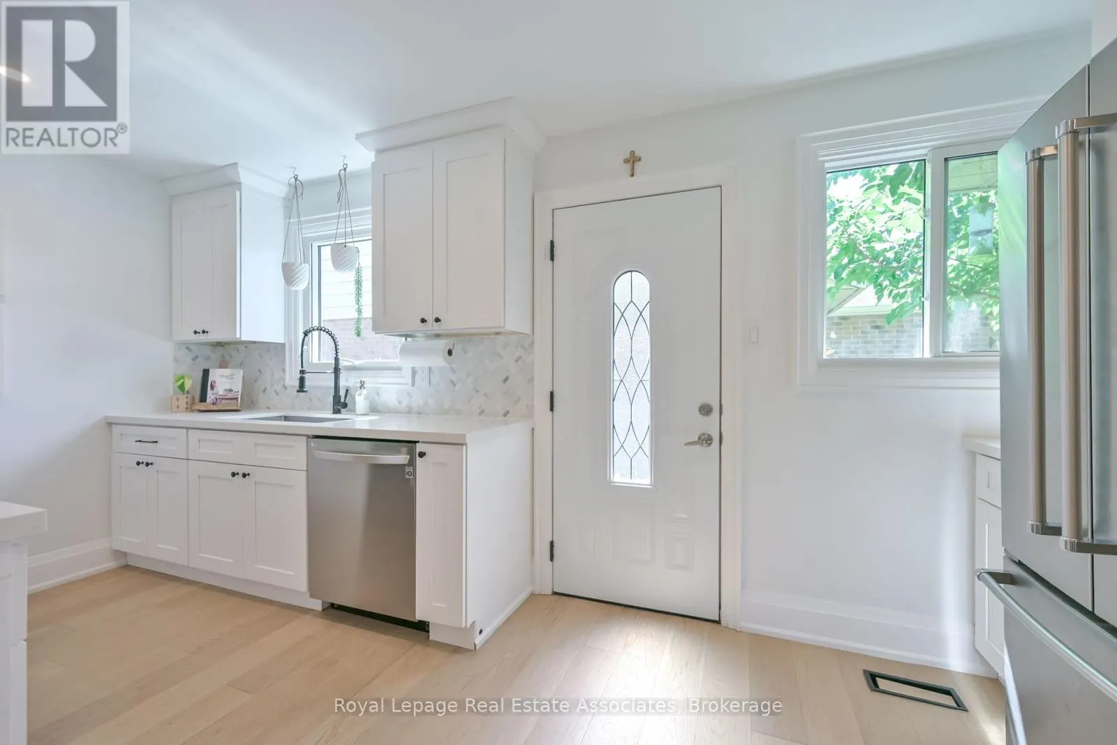 3116 HARRIS CRESCENT