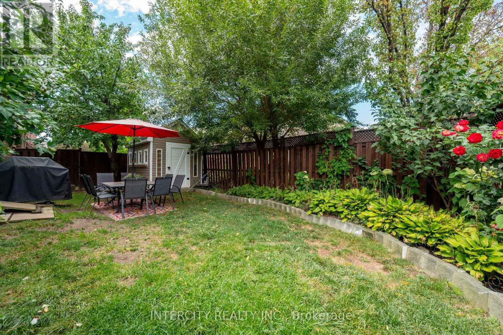 5409 DUCHESS COURT