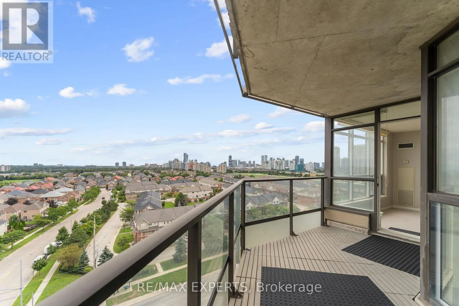 1101 - 220 FORUM DRIVE