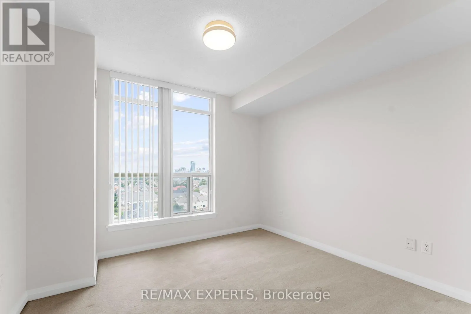 1101 - 220 FORUM DRIVE