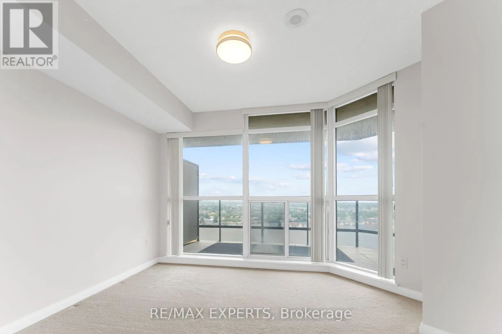 1101 - 220 FORUM DRIVE