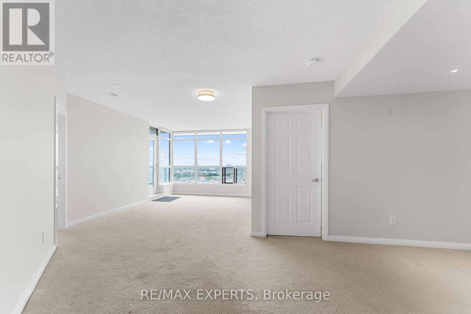 1101 - 220 FORUM DRIVE