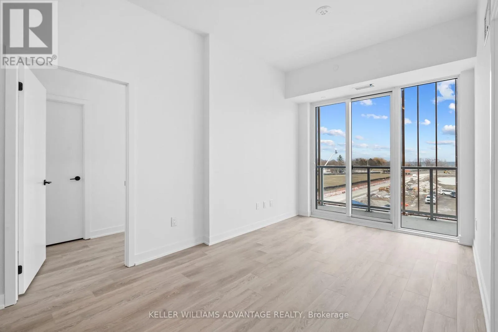 307 - 220 MISSINNIHE WAY