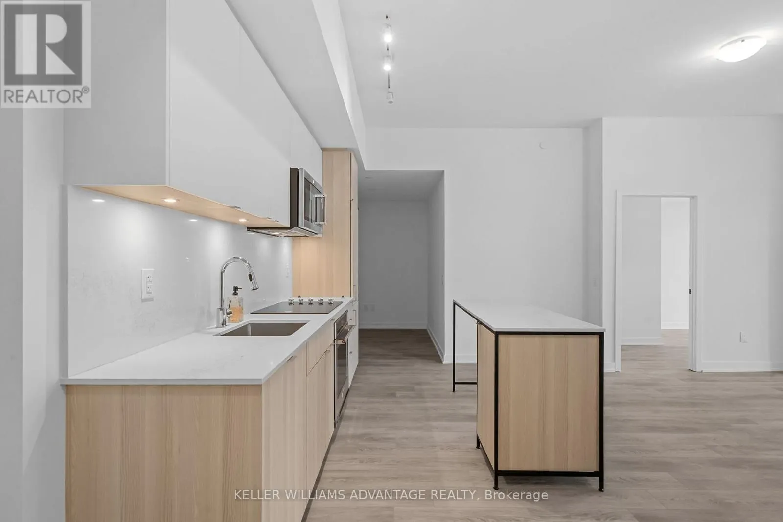 307 - 220 MISSINNIHE WAY