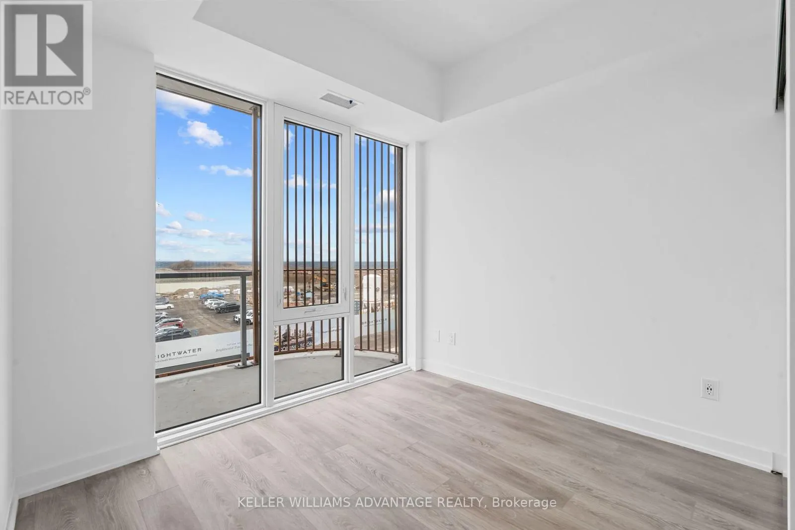307 - 220 MISSINNIHE WAY