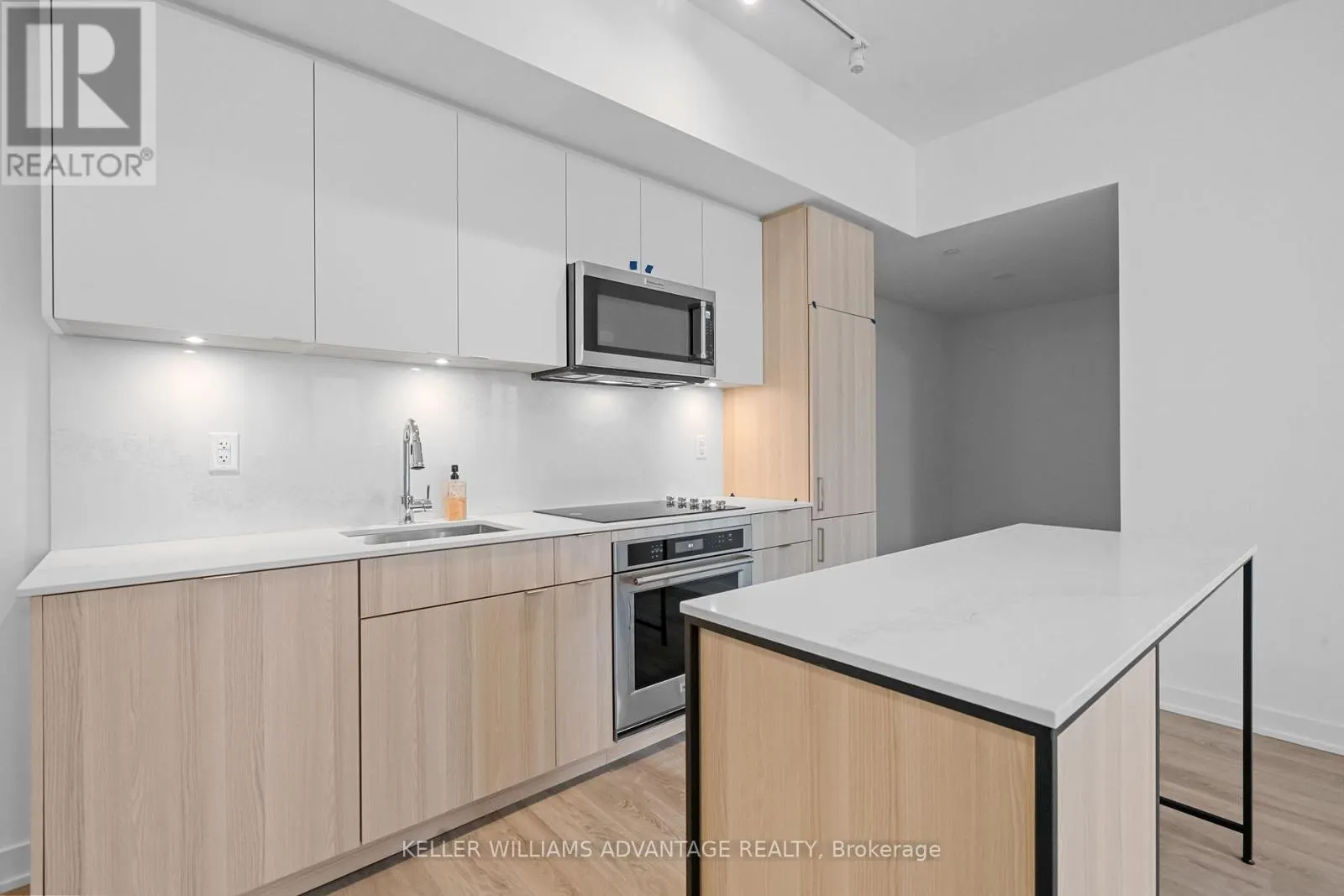 307 - 220 MISSINNIHE WAY
