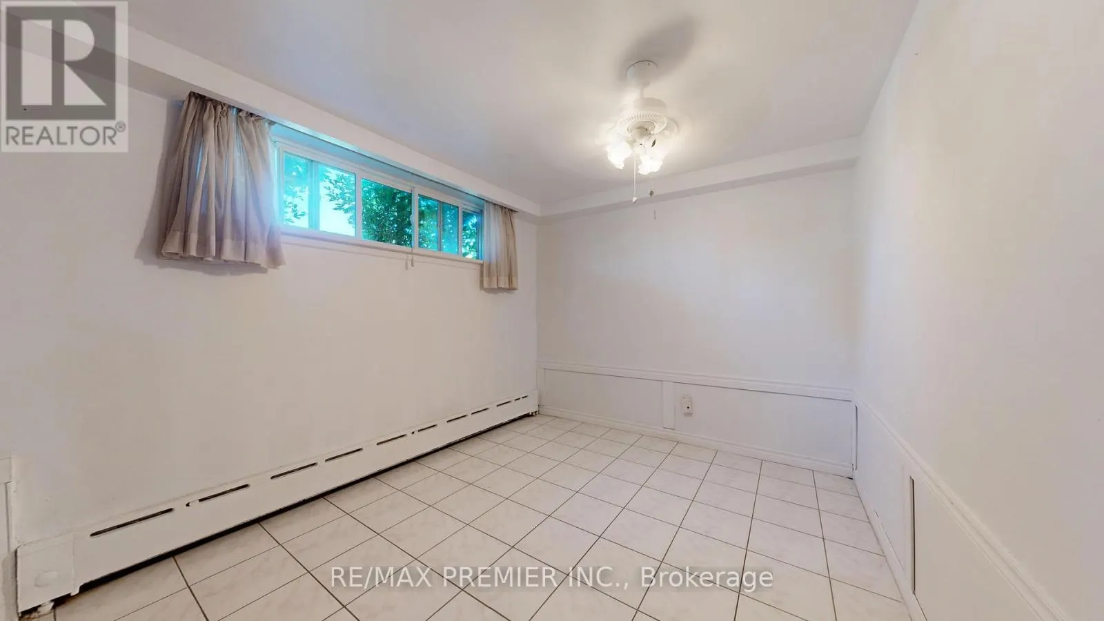 574 QUEENS DRIVE
