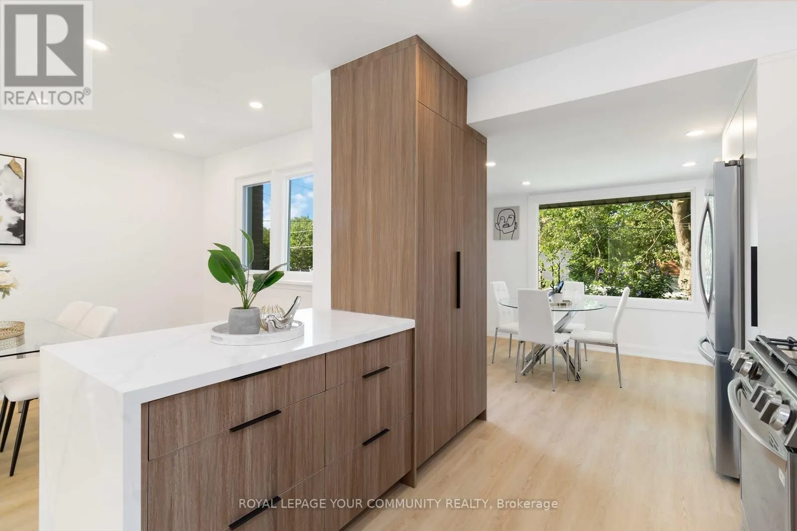 602 APPLEBY LINE