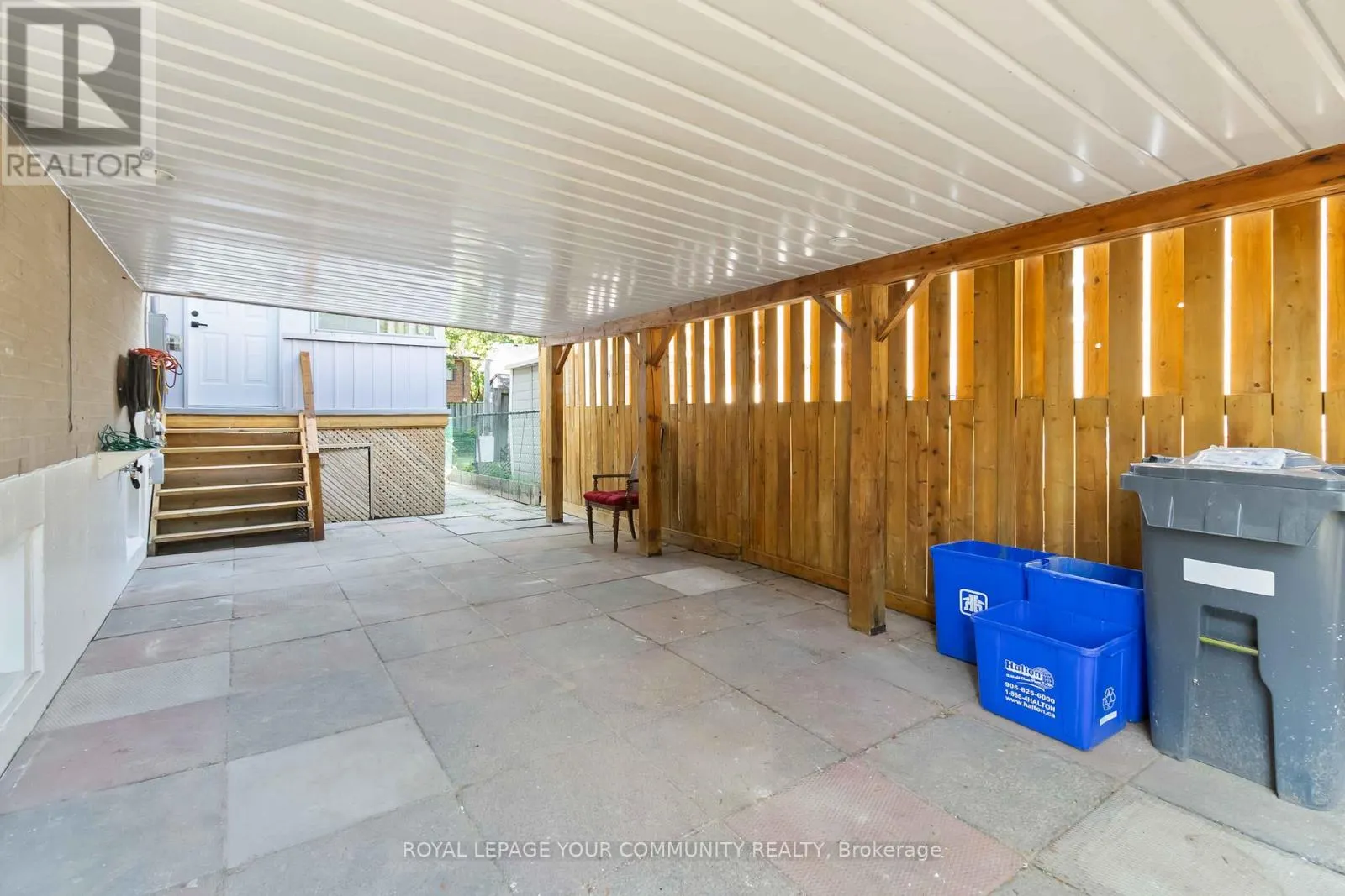 602 APPLEBY LINE